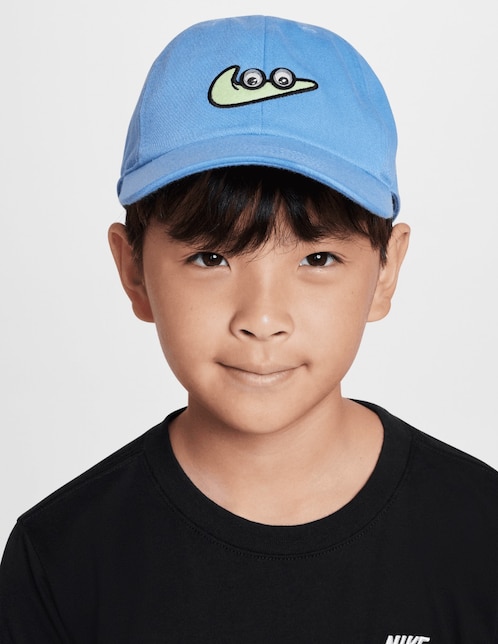 Gorra con visera curva hebilla para entrenamiento Nike infantil