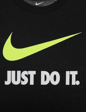 Playera deportiva Nike para niño