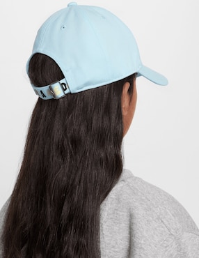 Gorra con visera curva hebilla para entrenamiento Nike infantil