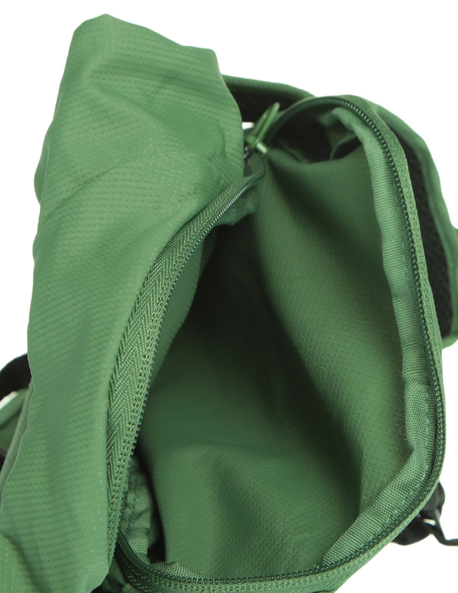 Mochila deportiva para niño 4