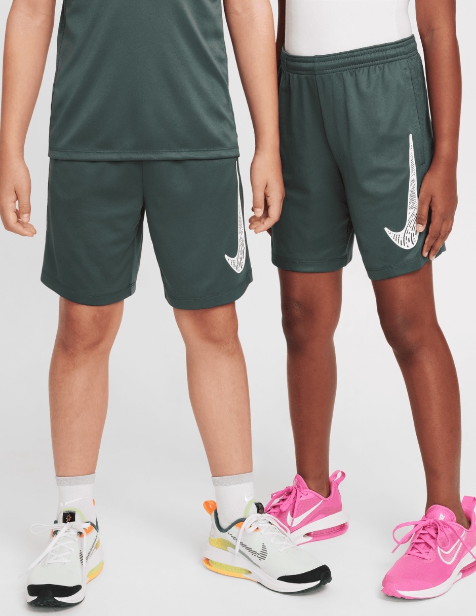 pantalon corto nike con bolsillos