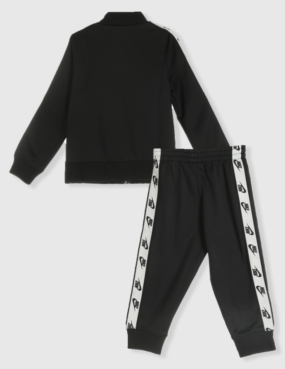 Conjunto deportivo para niño 2