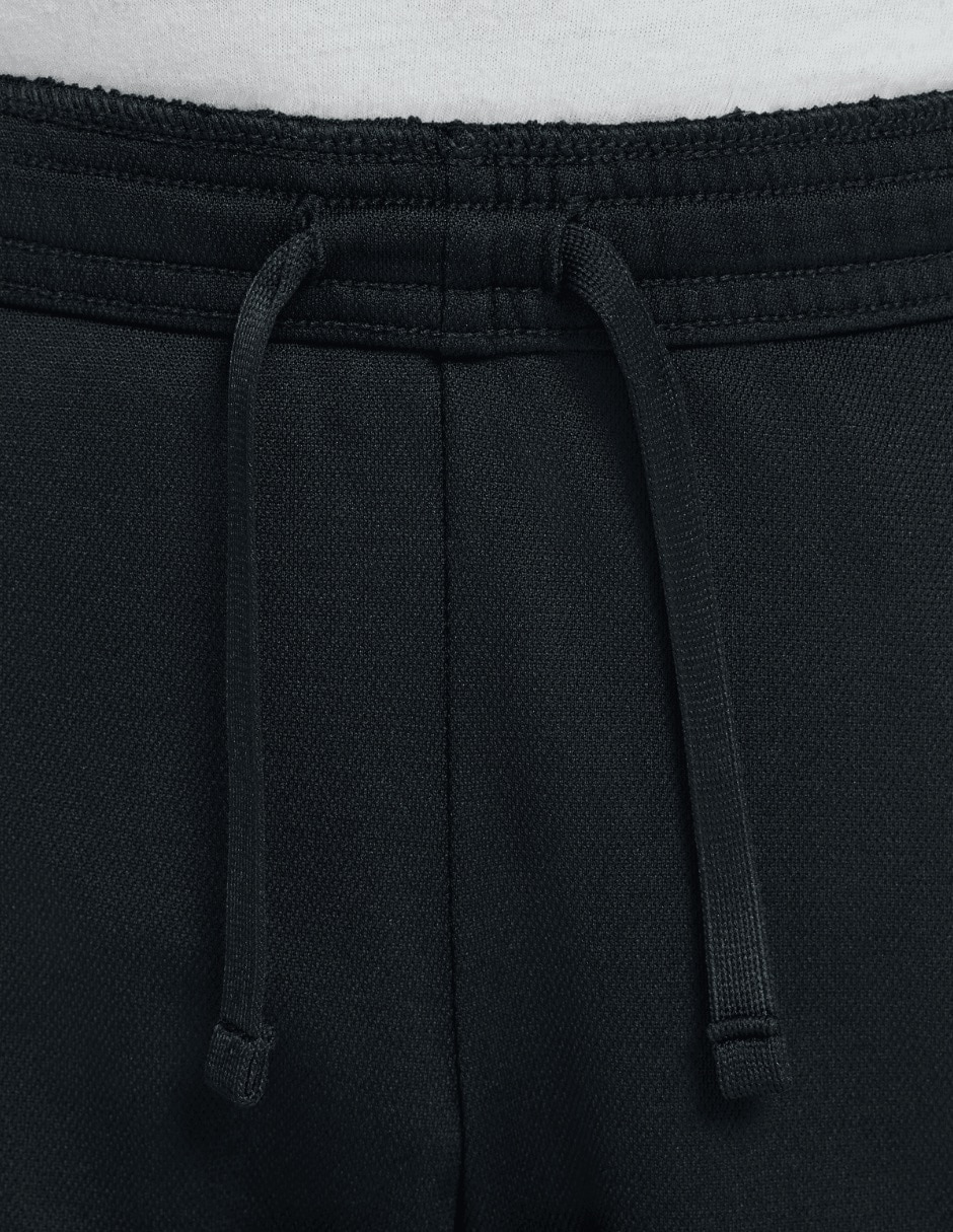 Conjunto deportivo para niño 9