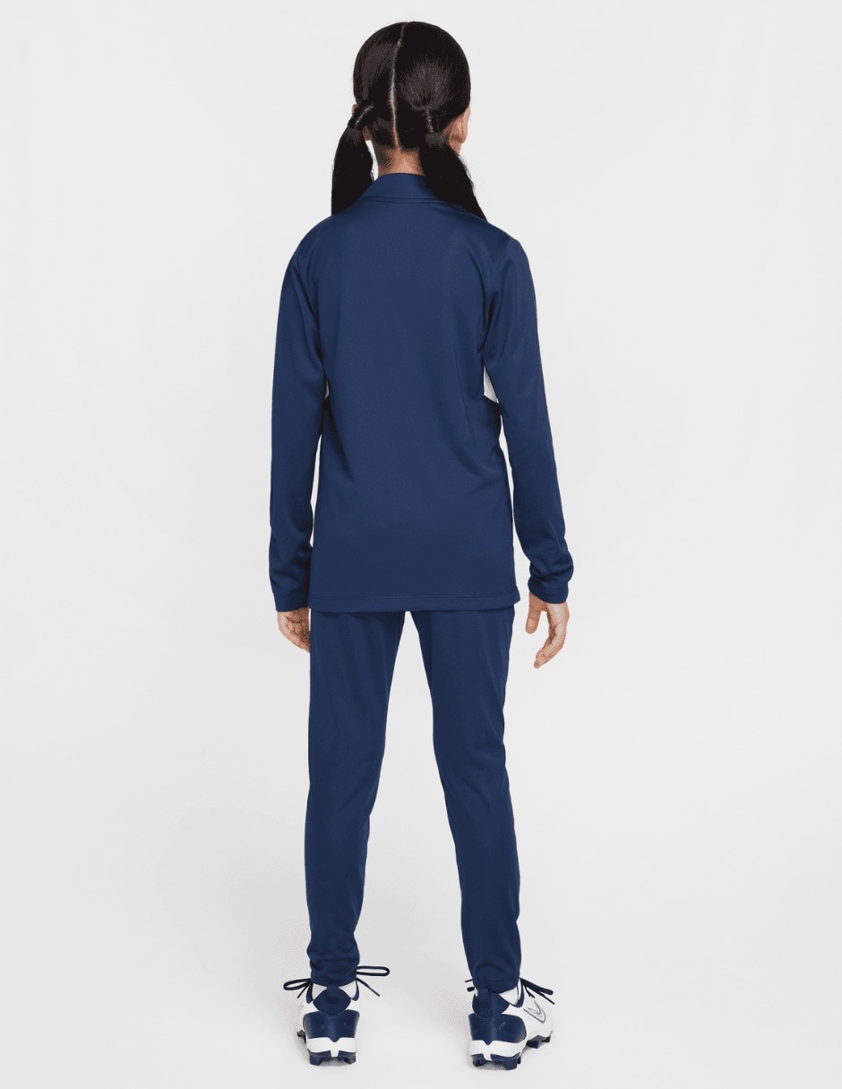 Conjunto deportivo para niña 2